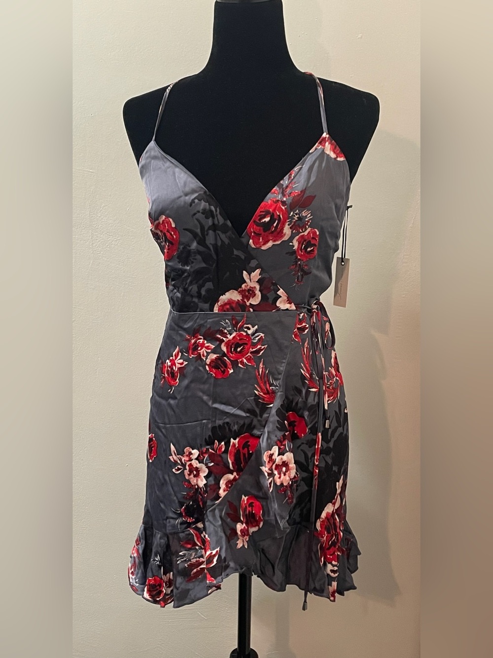 LOVERS + FRIENDS Gigi Rose Print Wrap Mini Dress - Picture 2 of 6